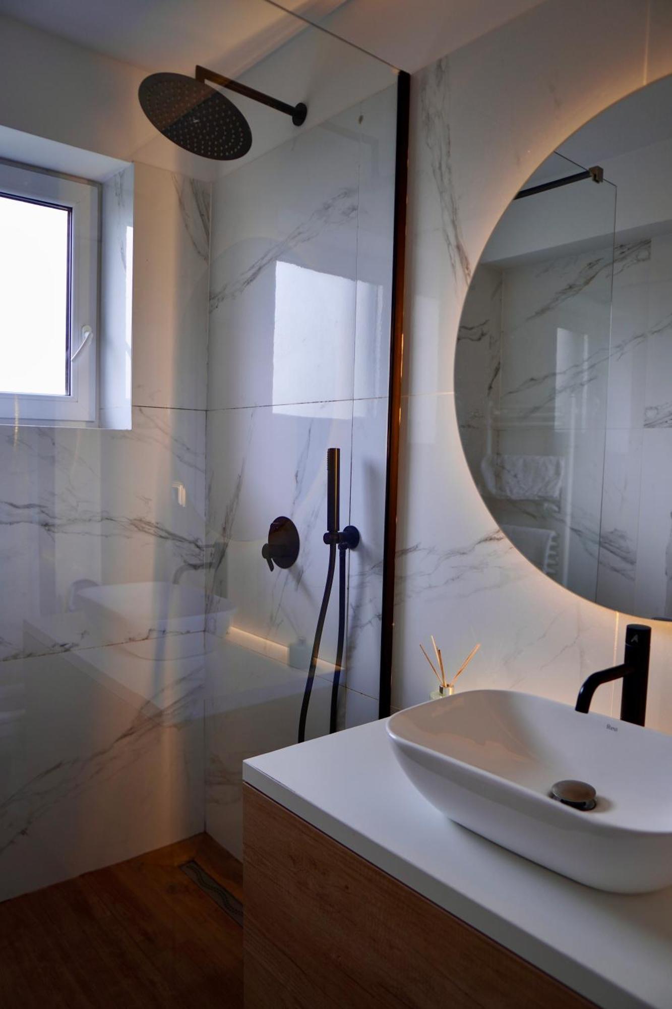 Coresi, 2 Camere, Sleeps 6 Large Private Garden Apartment Pets Welcome Брашов Экстерьер фото